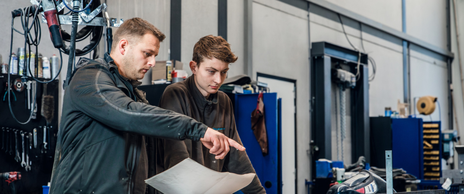 HQ_Van Dikkenberg Beton-04 uitleg van het werk